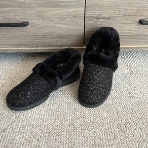 Skechers Cozy Lite Sparkle Knit Slippers